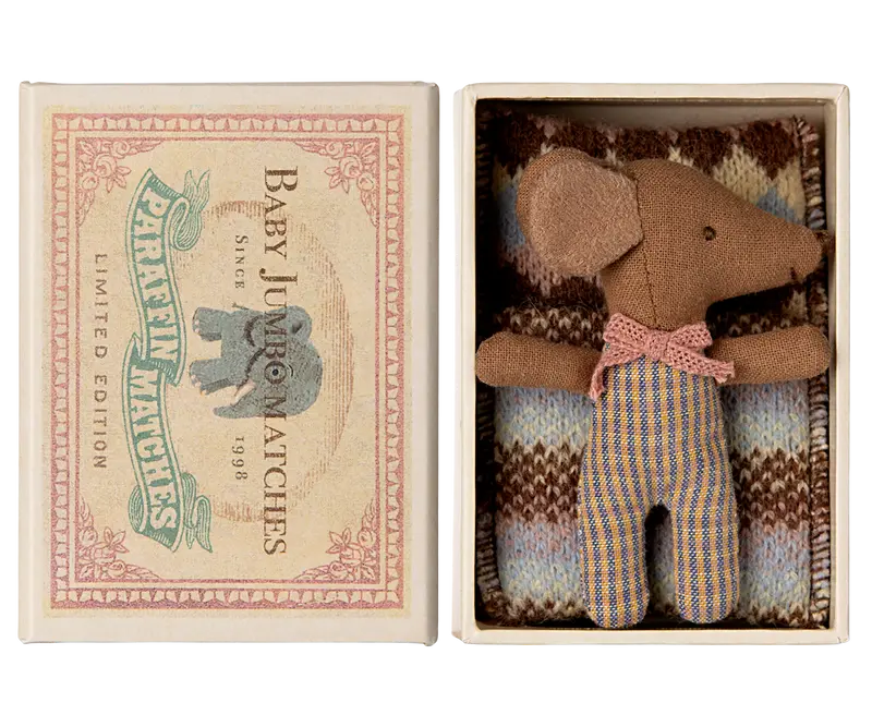 Maileg - Sleepy Wakey baby mouse rosa i tändsticksask