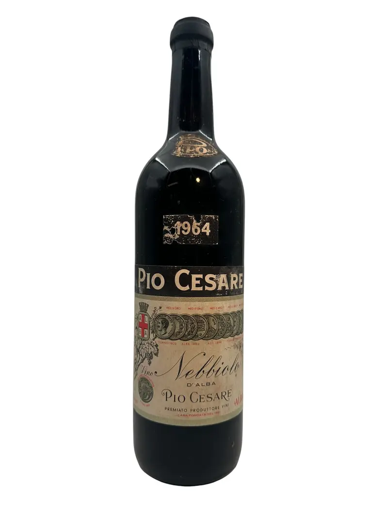Nebbiolo d'Alba från Pio Cesare 1964 kapselproblem