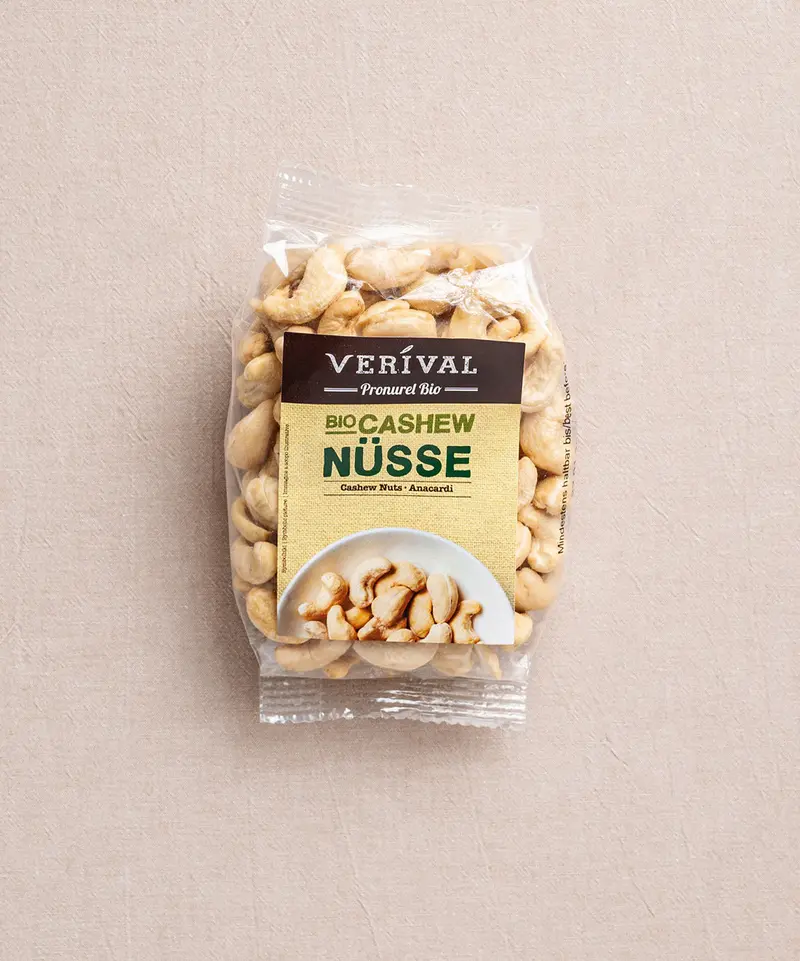 Organic Cashew Nuts